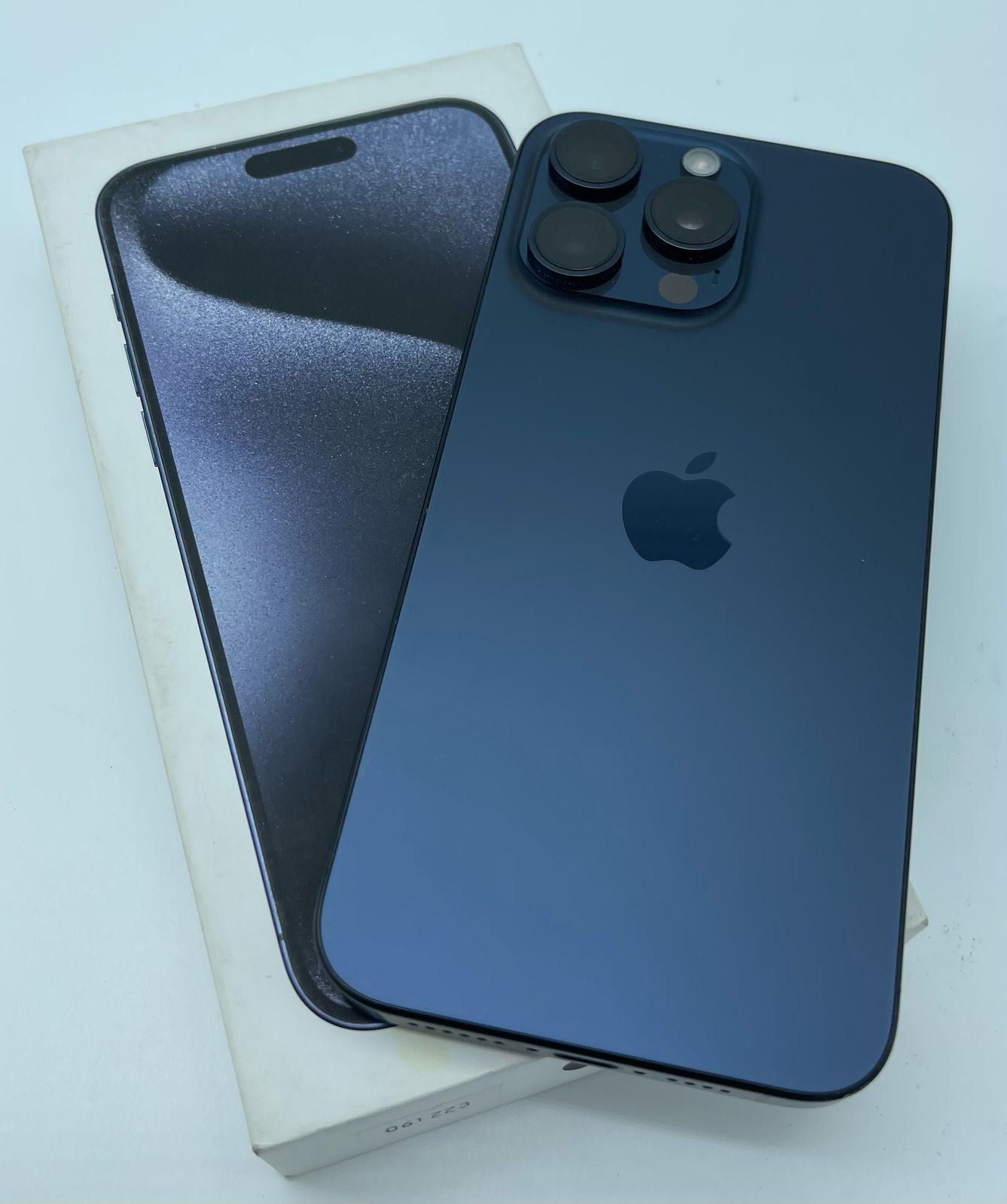 iPhone 15 PRO MAX 256 GB Libre E SIM